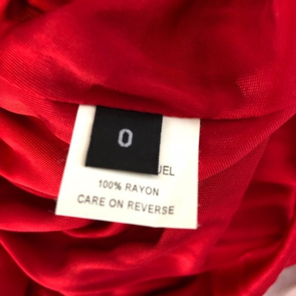 Yigal Azrouel Red Draped Sleevelesss Top Chunky Chain Detail Holiday - Picture 11 of 11